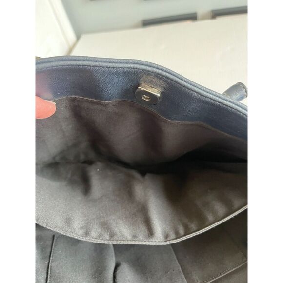 Liz Claiborne Womens Black Leather Double Handle Pocket Handbag Shoulder Bag - Picture 9 of 10